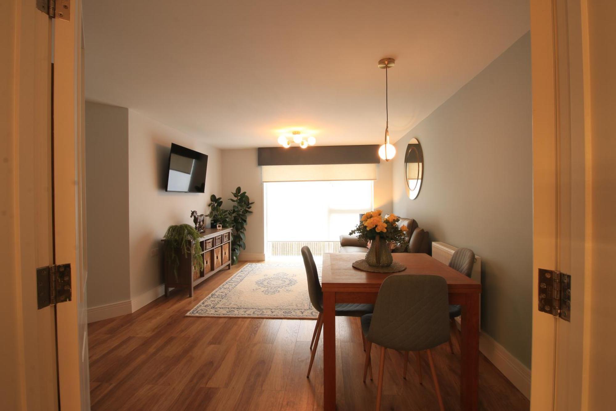 Streamside Apartments 约维尔 外观 照片